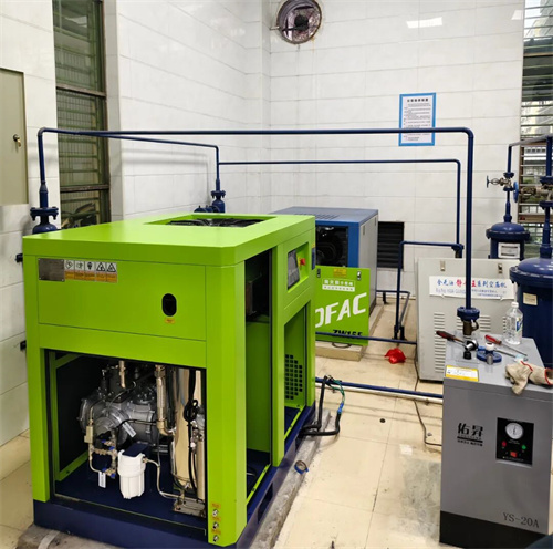 20251128987366.jpg 640.jpg